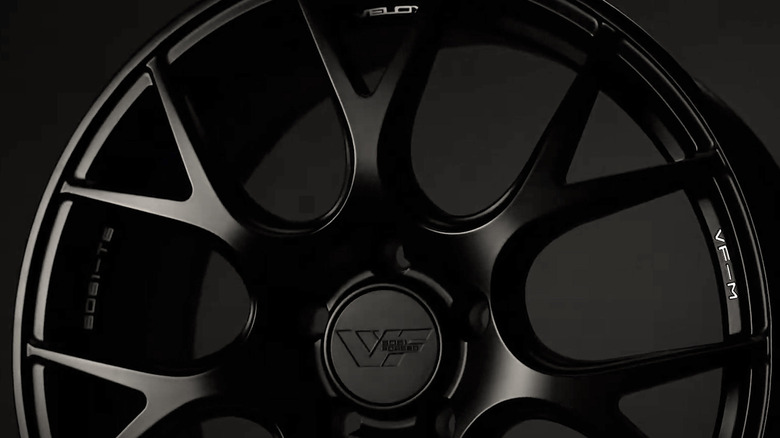 Picture displaying Costco's Velox wheel