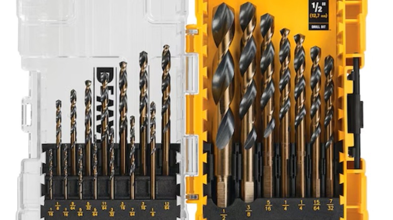 DeWalt 21-piece Black Oxide drill bit set.