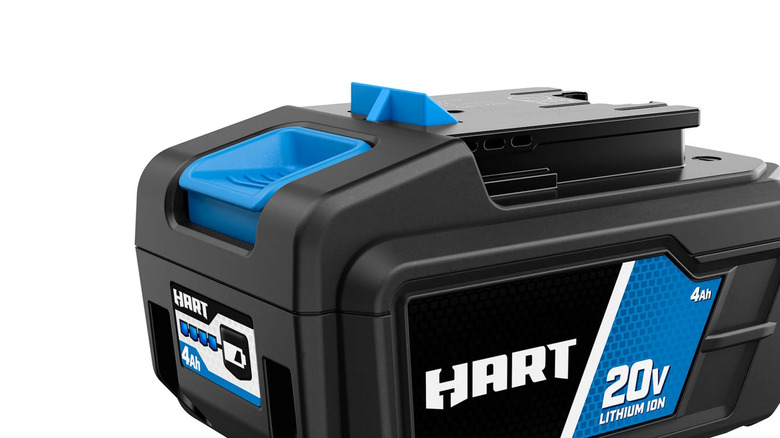 A Hart 20V battery pack