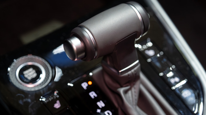 Automatic transmission T-handle stalk in 