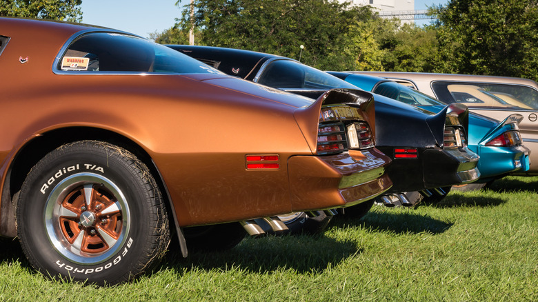 Second Generation GM F-bodies parked at car show