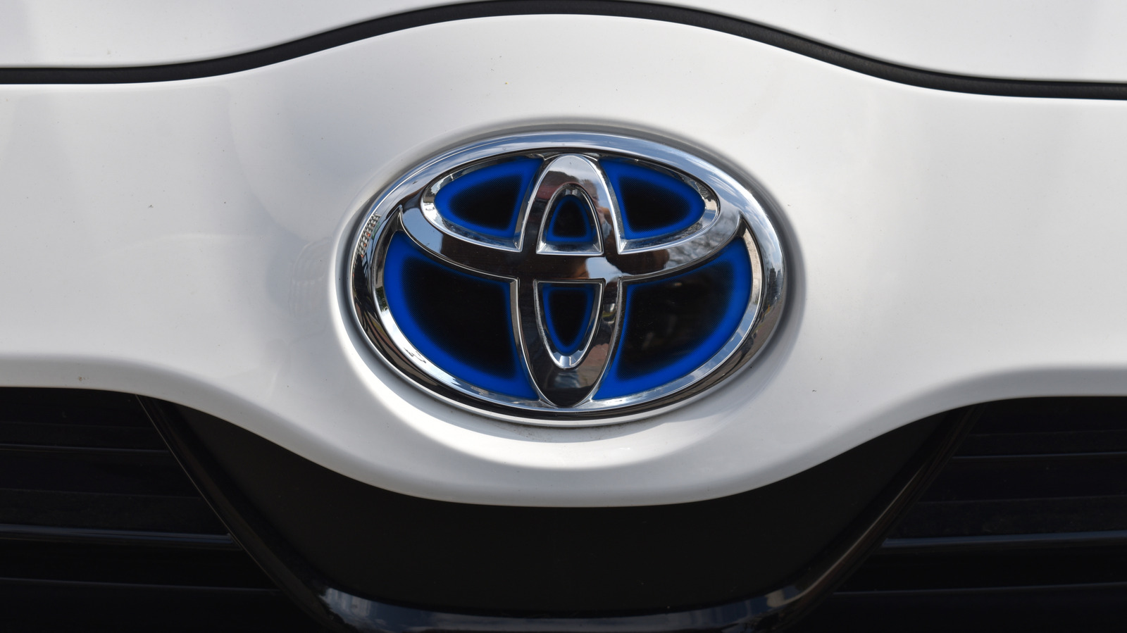 Are Toyota Hybrid Engines More Reliable Than Gas?