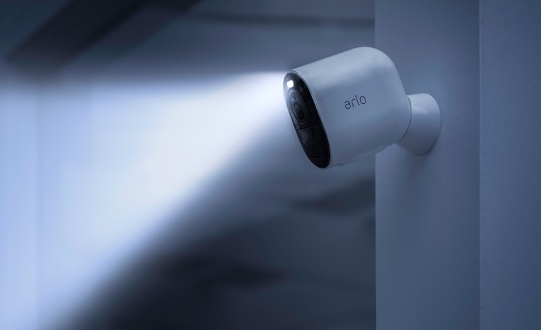 Arlo siren on sales camera