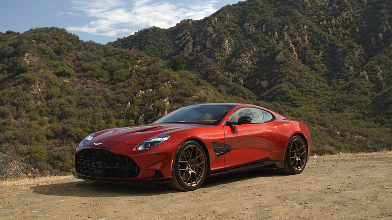 2025 Aston Martin Vanquish front three-quarters