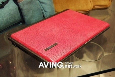 ASUS S6F leather goods