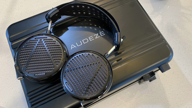 audeze lcd-5