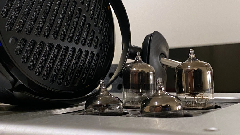 audeze lcd-5 headphones