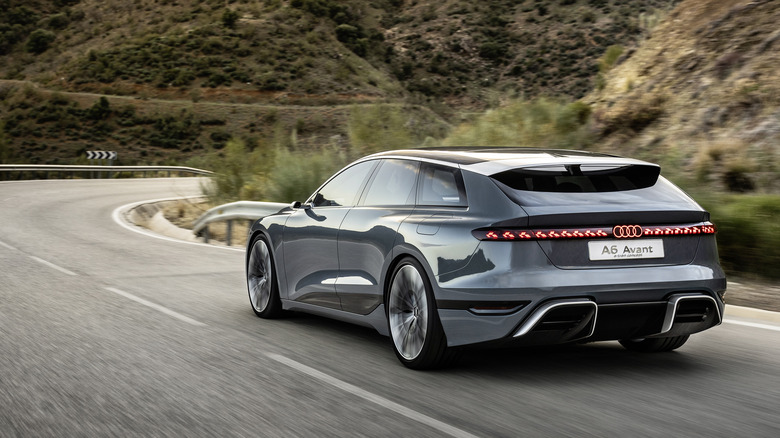Audi A6 Avant e-tron concept driving