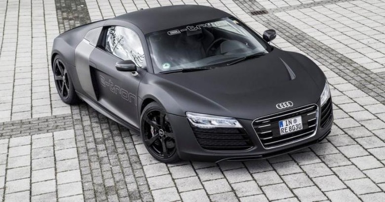 audi-r8-e-tron-2015-1