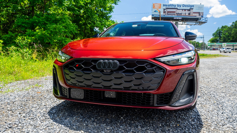 2026 Audi S5 left-angled view of grille and headlights