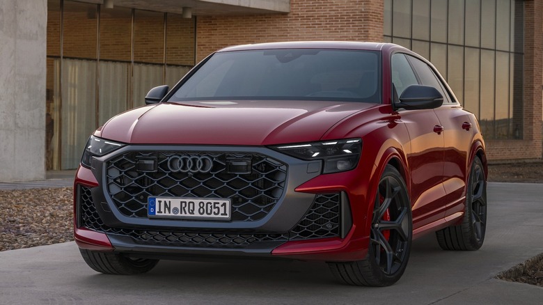 2025 Audi RS Q8 Performance parked