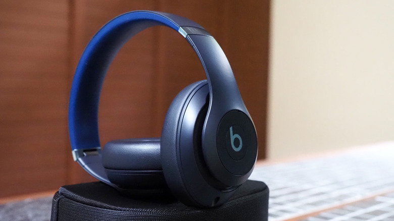 Beats Studio Pro Bluetooth Wireless Headphones - Navy SEE DETAILS