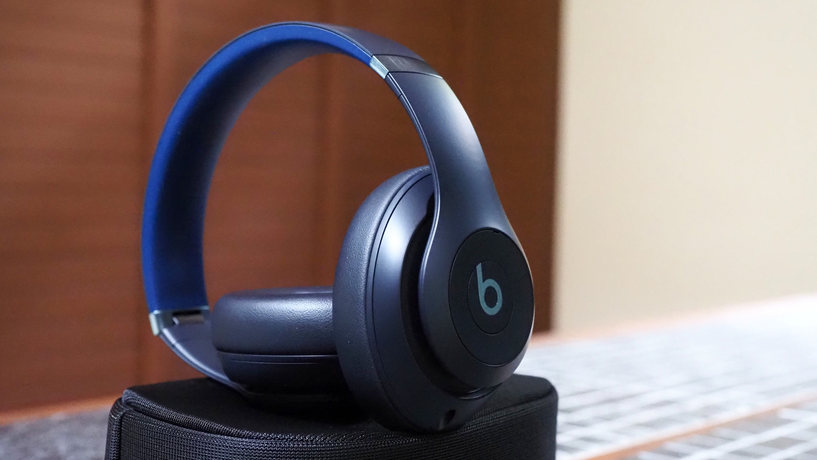 Beats Studio Pro Review: Out From Apple's Shadow