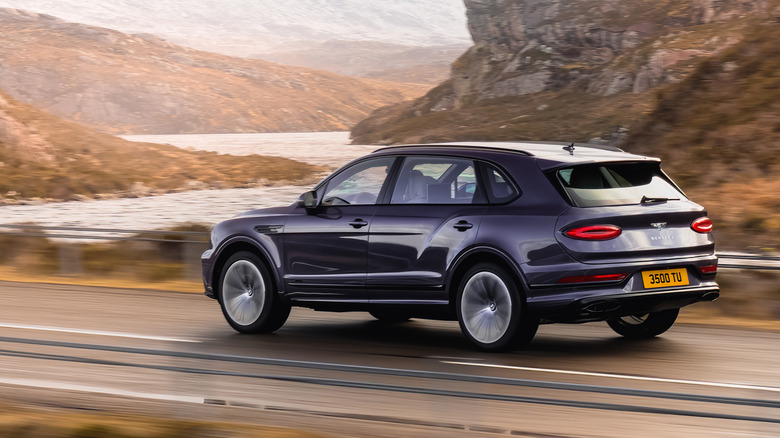 Bentley Bentayga EWB