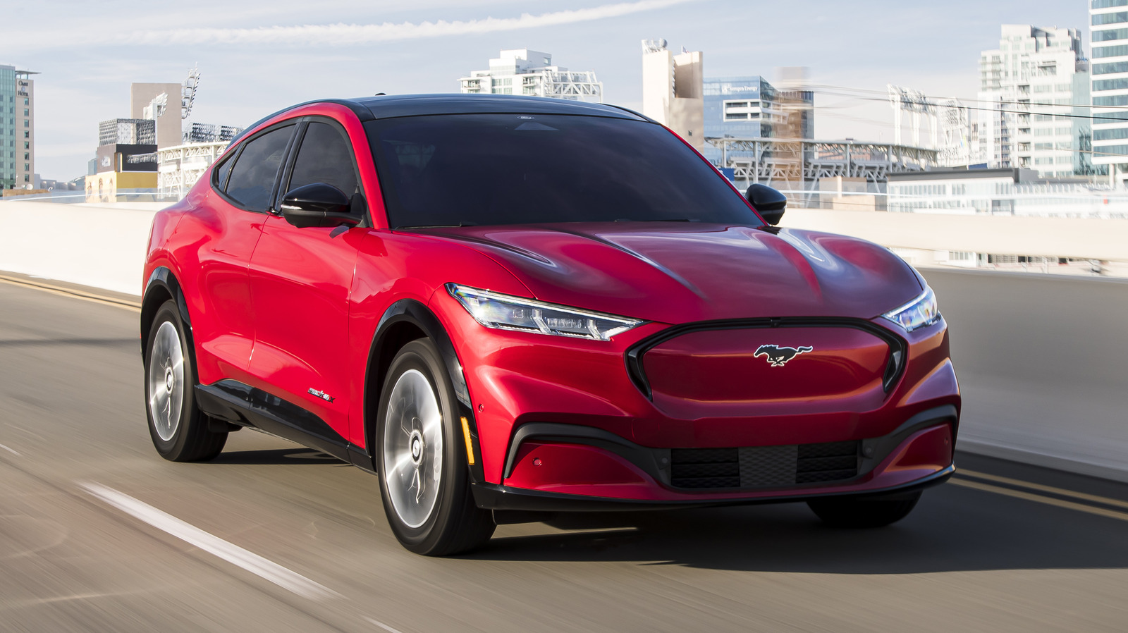 The Best (and Worst) Electric Cars in 2023 - CarEdge