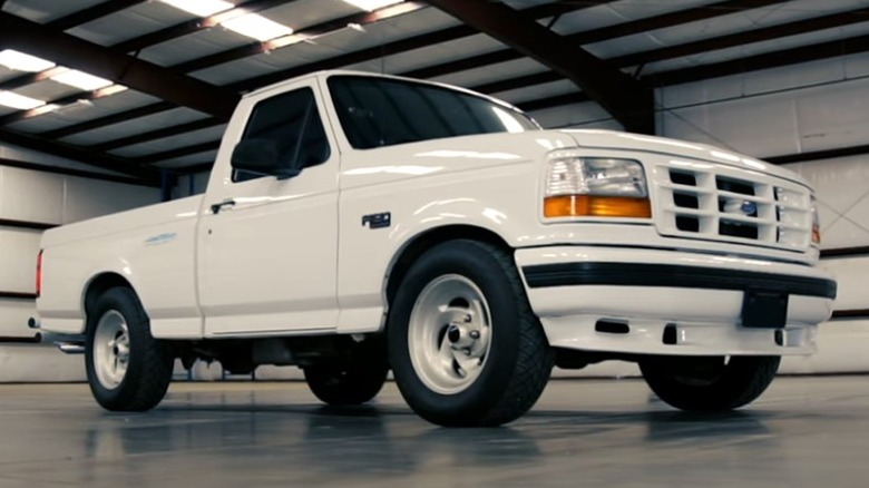 Ford F-150 SVT Lightning