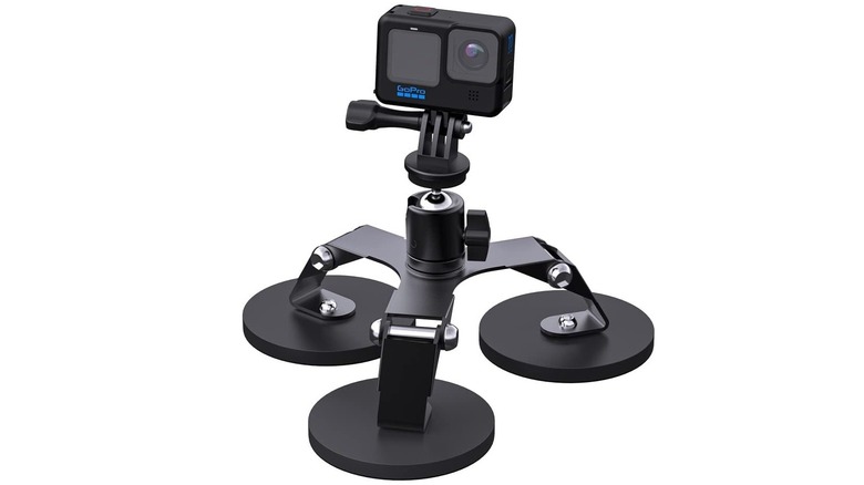 Surewo magnetic mount with white background