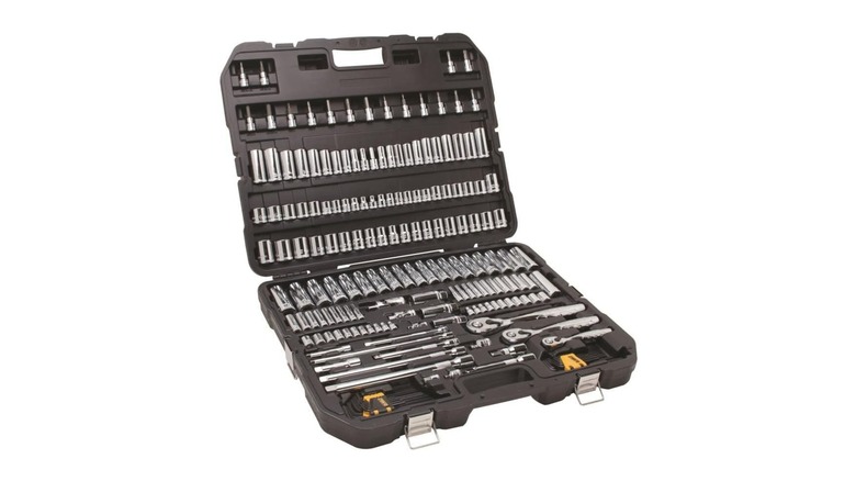 DeWalt 192-Piece Mechanics Tool Set
