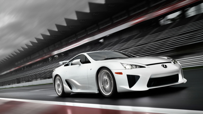 Lexus LFA front 3/4 view dynamic image on track