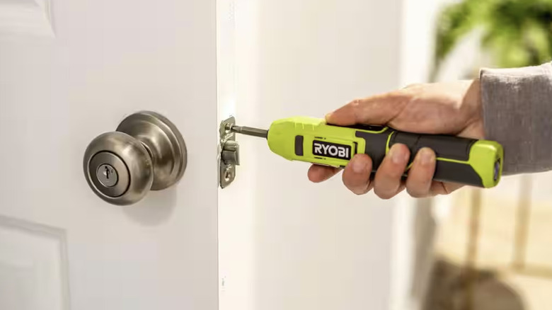 Ryobi 4V Cordless 1/4-inch Screwdriver