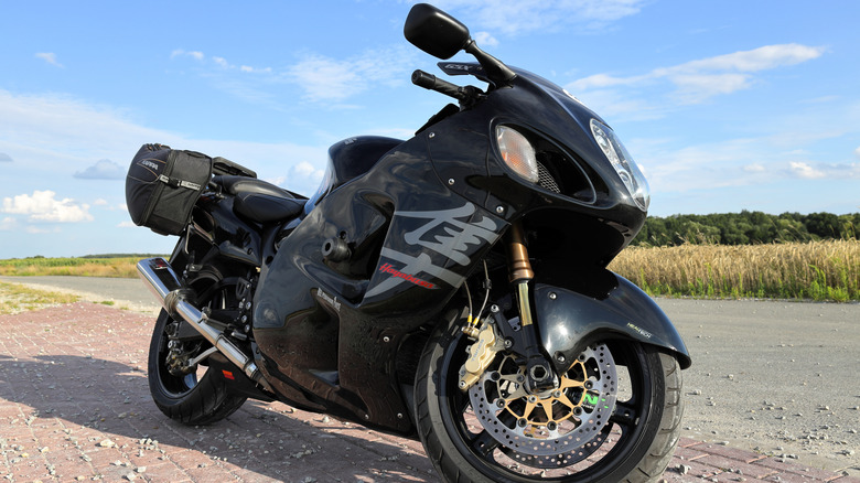 Black suzuki hayabusa front 3/4 view