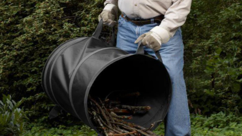 Ryobi Lawn and Leaf Bag in use