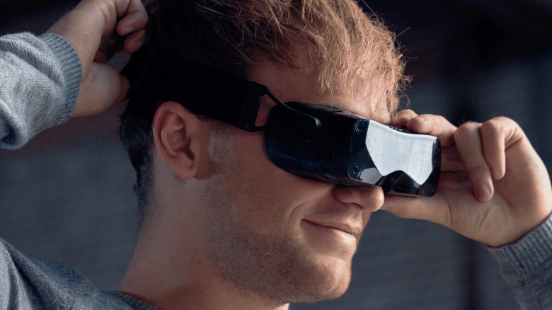 BigScreen Beyond VR headset