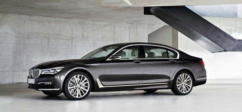 BMW 7 Series recalled, sales stopped over airbag issues
