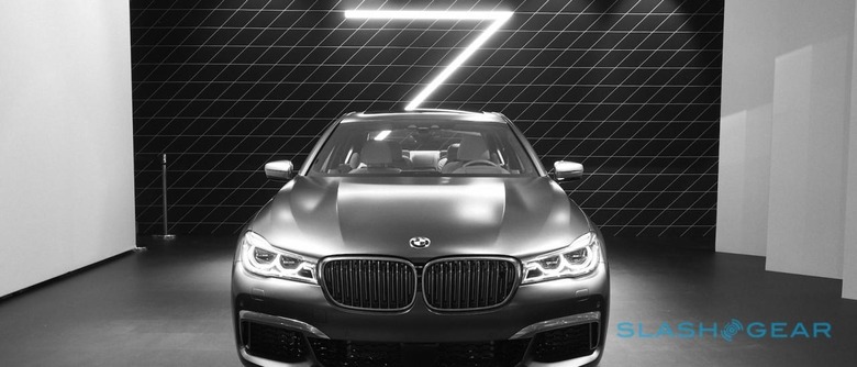 2017-bmw-7-hero-0