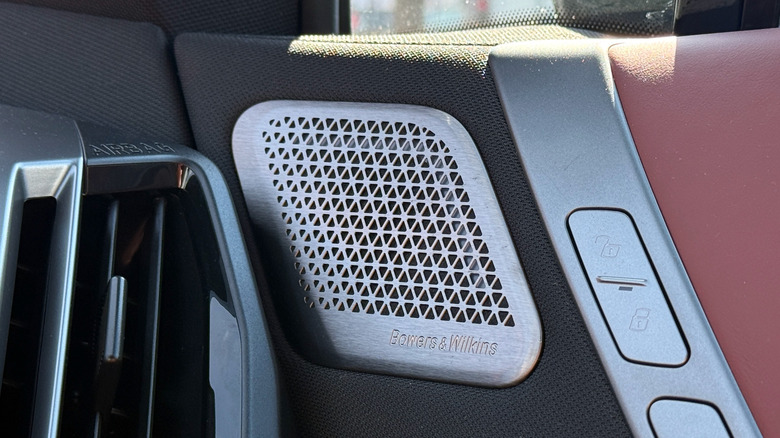 2026 BMW iX M70 Bowers & Wilkins speaker grille
