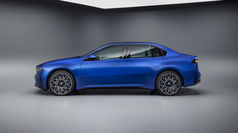 BMW i3 profile view.