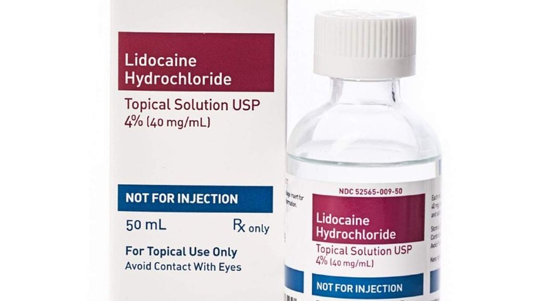 Bottles of lidocaine with box