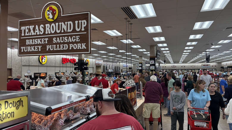 Inside of a crowded Buc-ee's