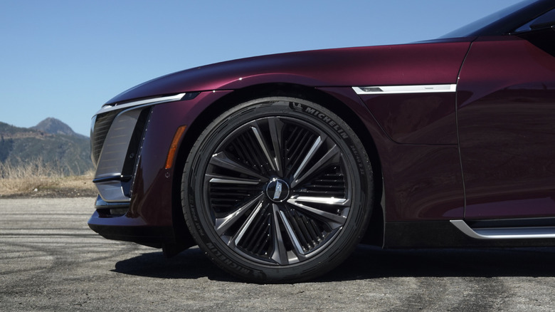 2025 Cadillac Celestiq front wheel and tire detail