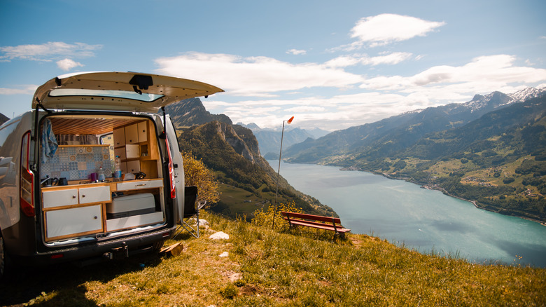 van overlooking canyon