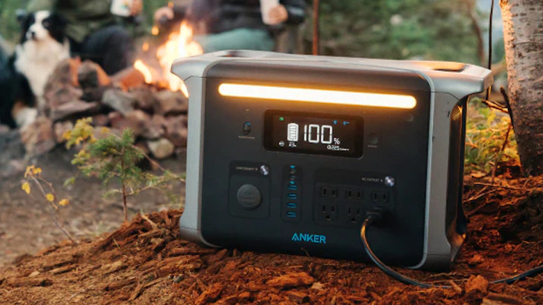 Anker Solix F1200 (Powerhouse 757) at campsite
