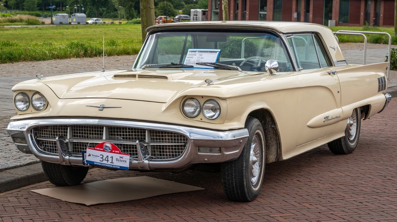 Cream-colored Ford Thunderbird from 1960 generation