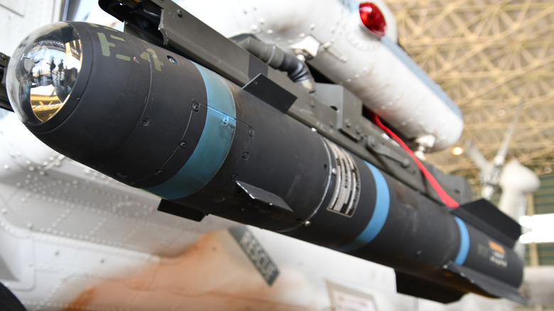 Hellfire II missile mounted on a JMSDF SH-60K