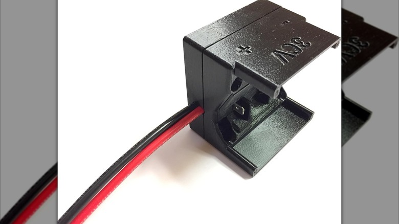 A generic adapter for Stihl AP 300 batteries