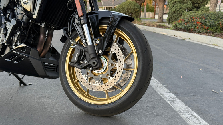 Suzuki GSX-8TT front wheel