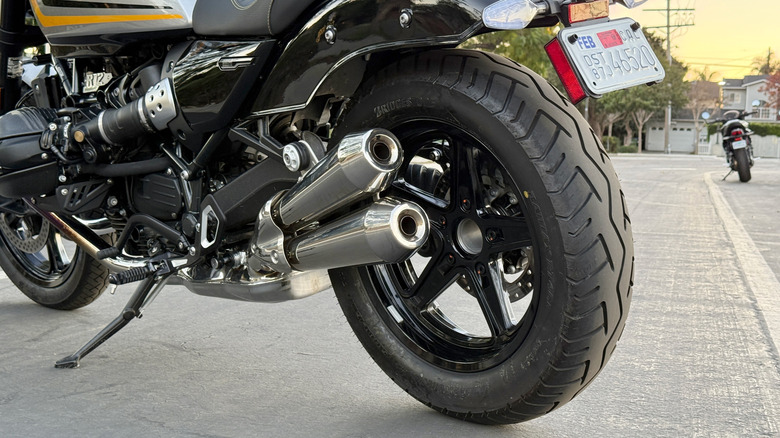 BMW R 12 Exhaust