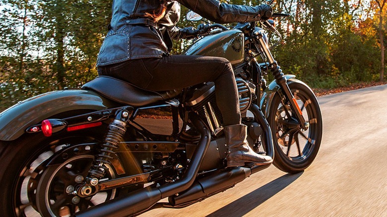 Person riding Iron 883