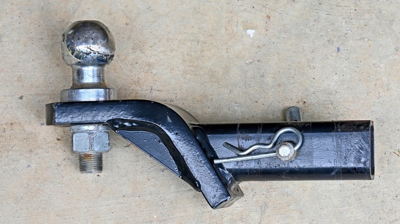 A Trailer Hitch Flipped To Make A Rise Configuration