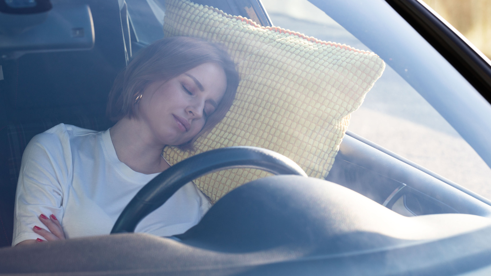 Can You Legally Sleep In Your Car At Florida Rest Stops? Here's What The Law Says