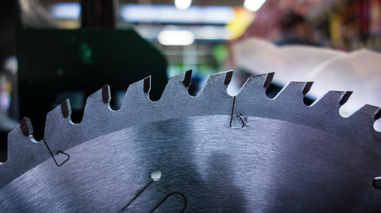 Can You Use Dado Blades With Harbor Freight s Hercules Table Saw