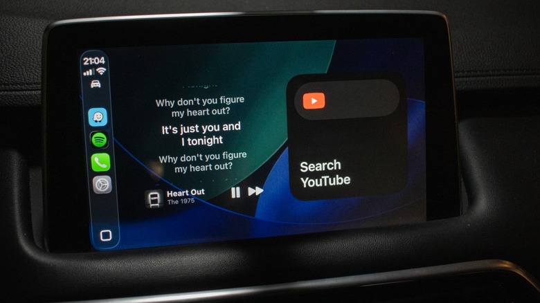 Search YouTube widget on iOS 26 Apple CarPlay