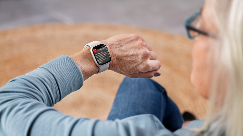 apple watch health elderly diagnostic