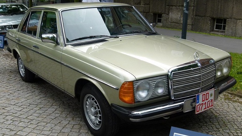 1983 Mercedes-Benz 300D