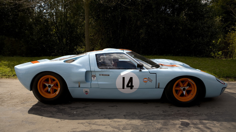 Ford GT40