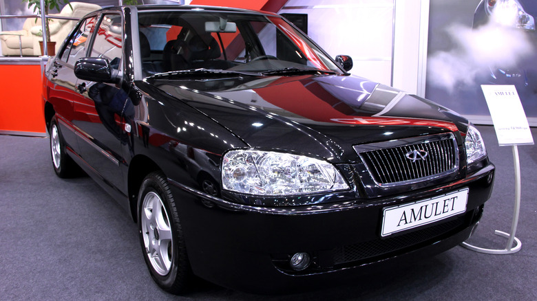 Chery Amulet at a car show
